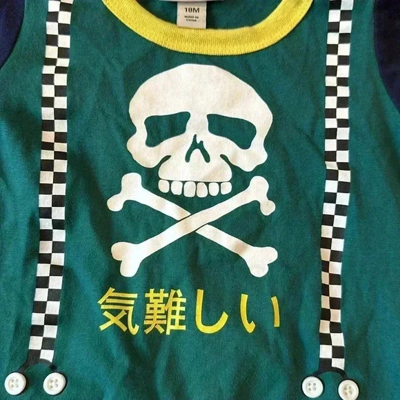 4/$25 NWT Harajuku Mini Infant Boys Skull Graphic One Piece Bodysuit Target 18M - Picture 2 of 6